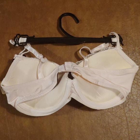 NWT Set of 3 Rene Rofe 34B bras - Picture 9 of 10